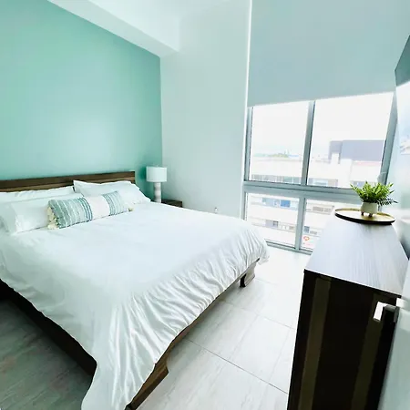 Sleek 2Bd 2Ba Condo In Miami Design District-3
